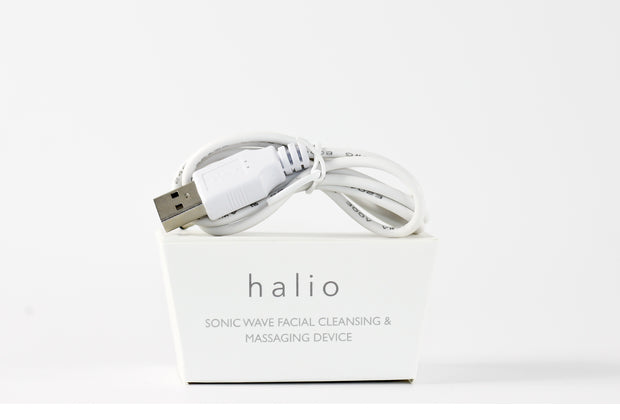Dây sạc máy rửa mặt Halio Facial Cleansing & Massaging Device đầu USB